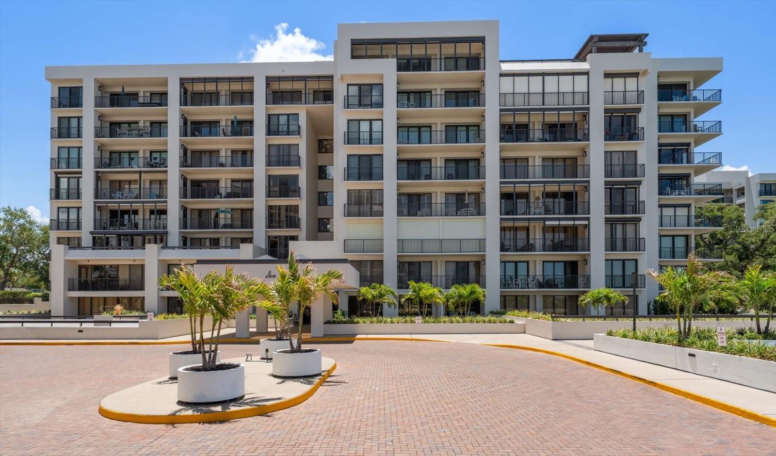 6 Belleview Blvd #105 — photo