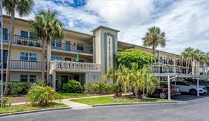 11720 Park Blvd #301 — photo