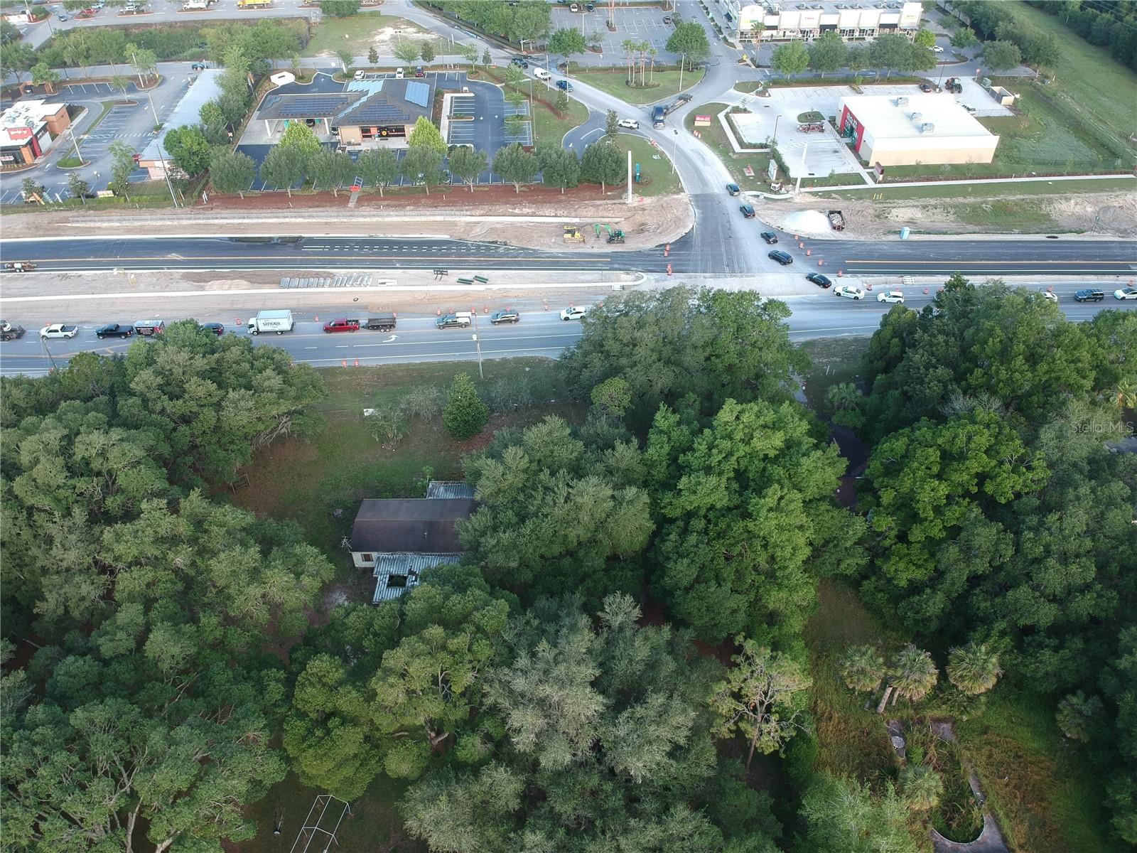 32800 Eiland Blvd — photo