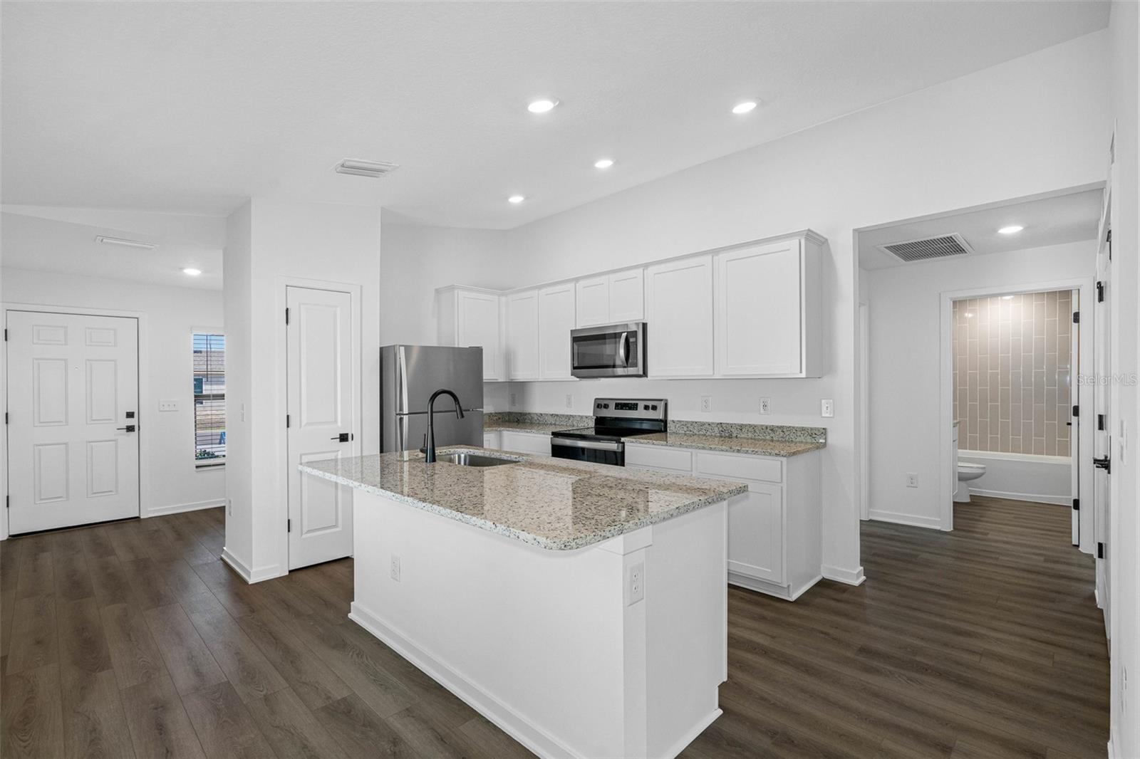 11300 Libby Road, Spring Hill, FL 34609 — photo 3
