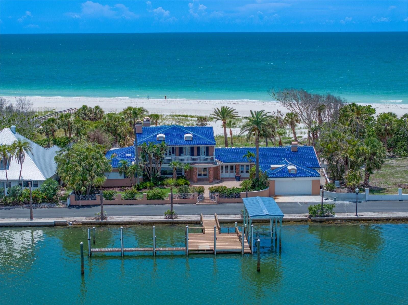 1114 Mandalay Pt — photo