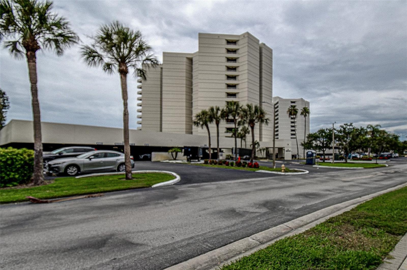 5940 Pelican Bay Plz S #406 — photo