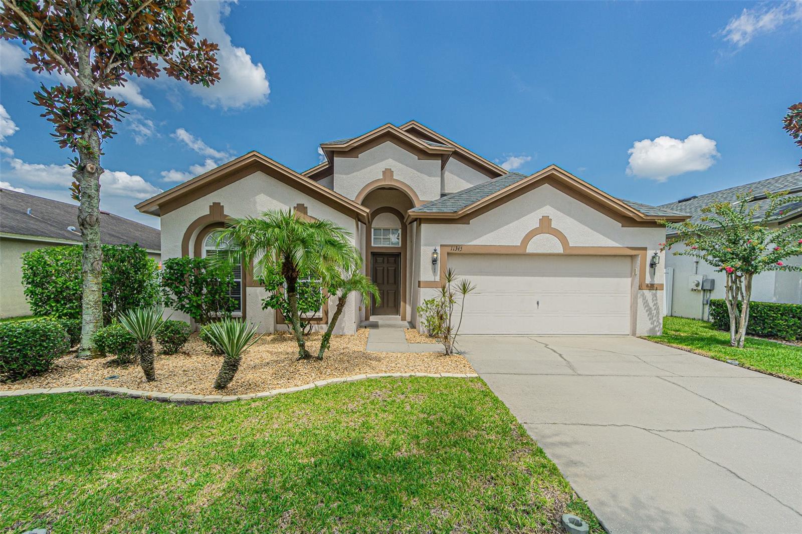 11345 Flora Springs Dr — photo