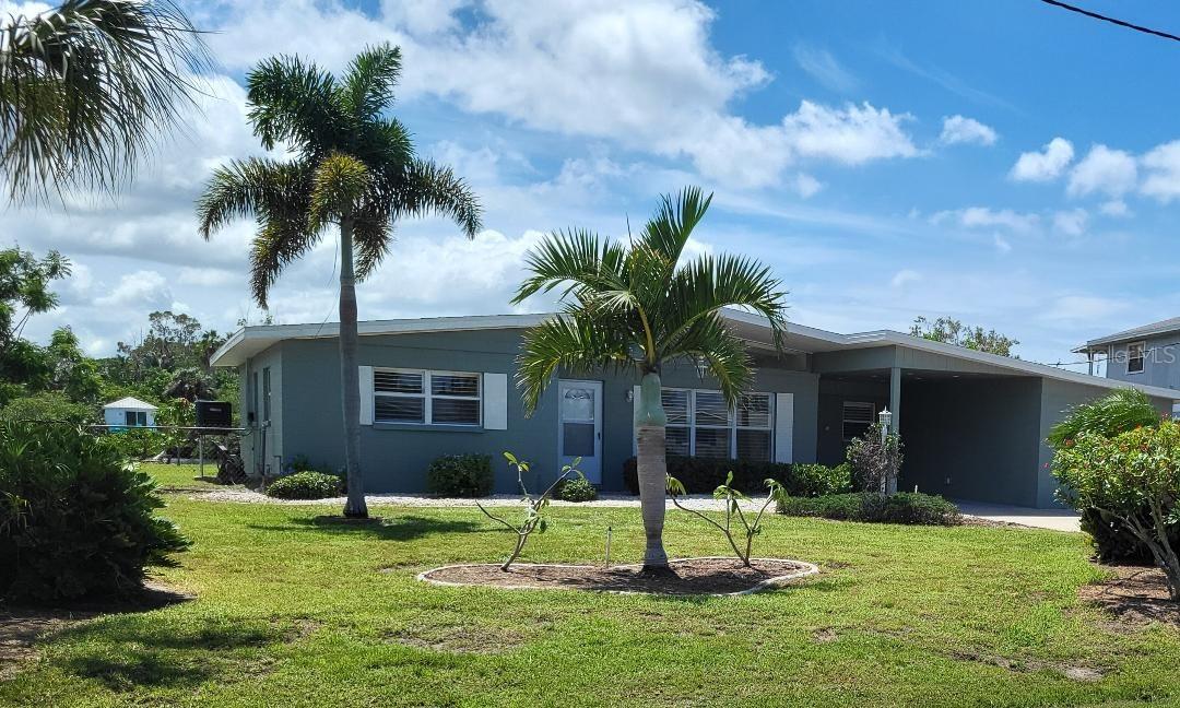 828 Blue Heron Blvd — photo