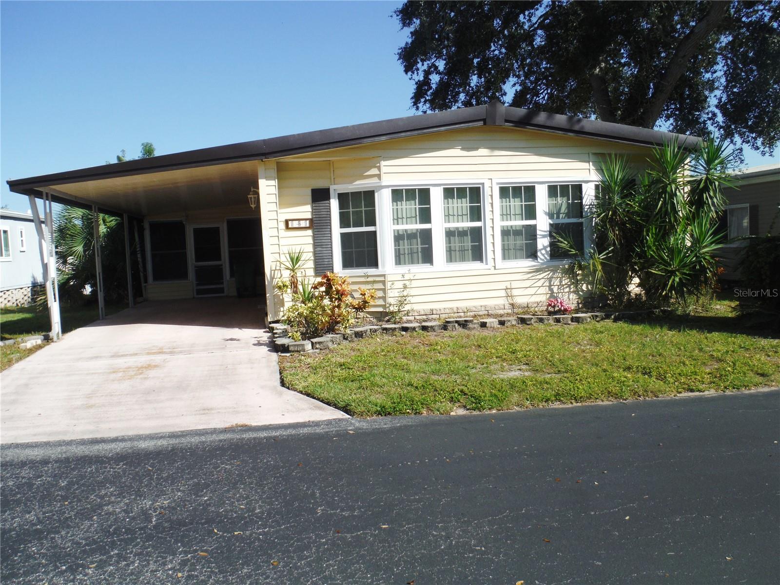 141 Forest Ln #13 — photo