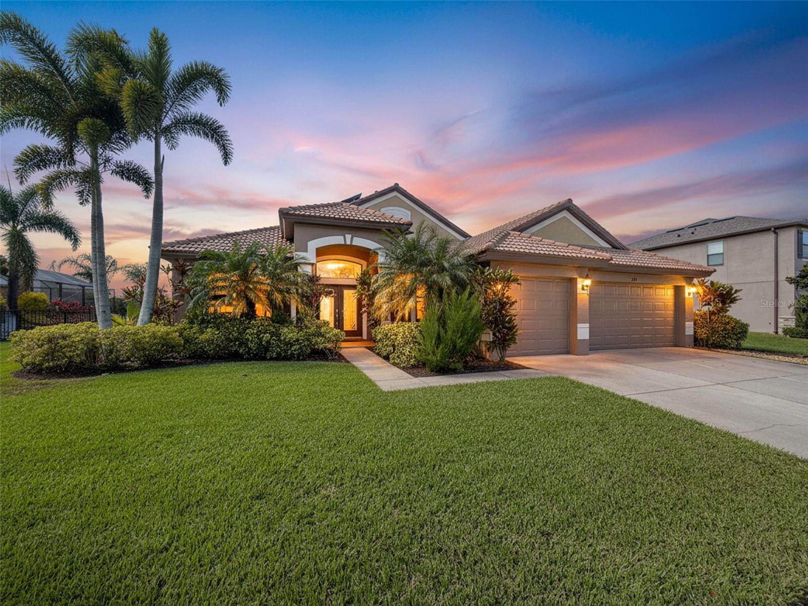 335 Cockle Shell Loop, Apollo Beach, FL 33572 — photo 2