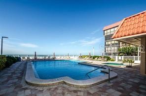 17580 Gulf Blvd #206 — photo