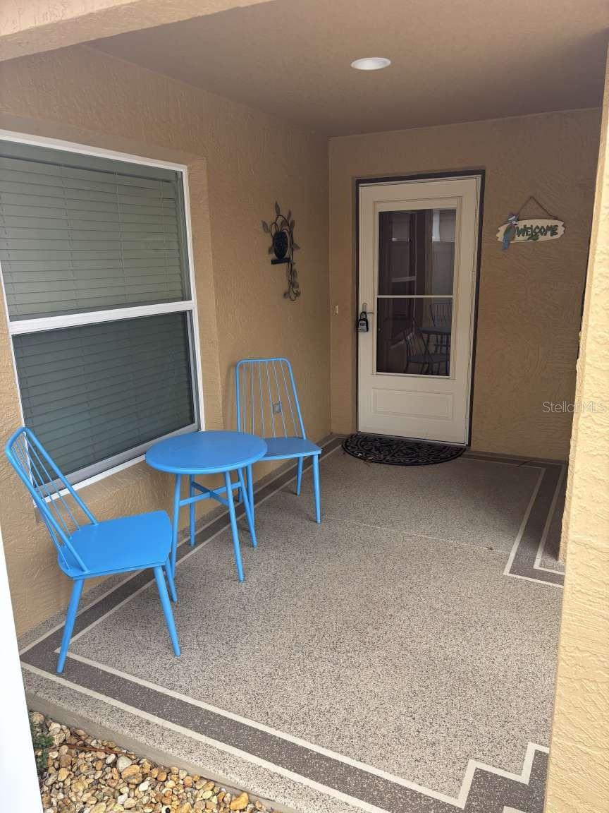 1067 Carver Ct — photo