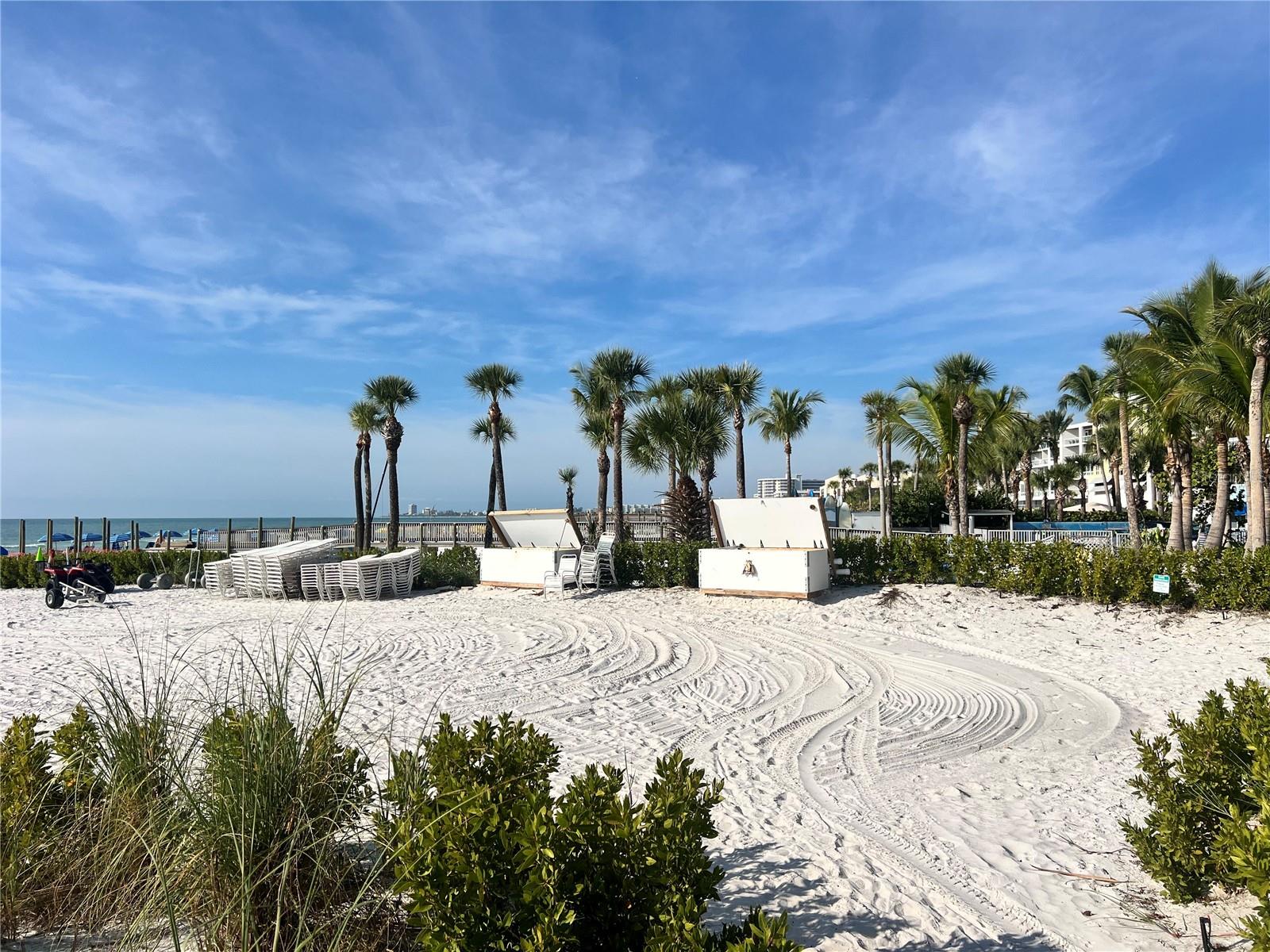 1001 Point Of Rocks Road #309, Sarasota, FL 34242 — photo 2