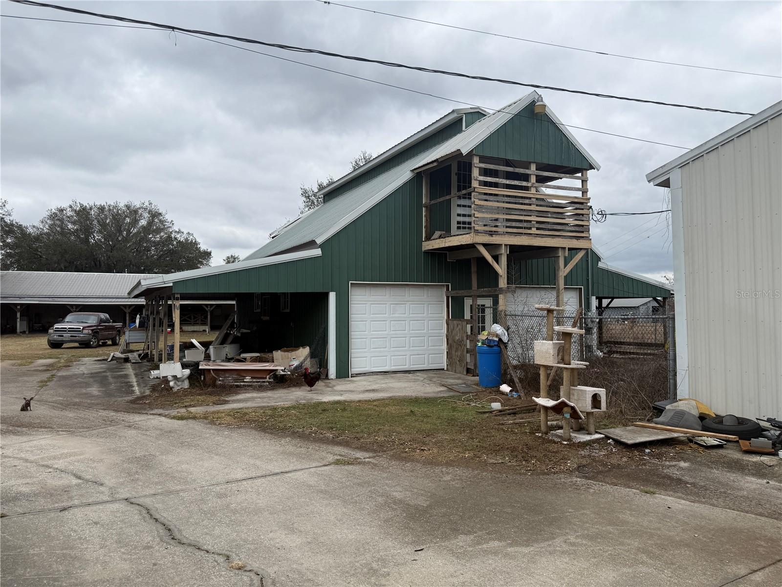 3970 E Knights Griffin Rd — photo