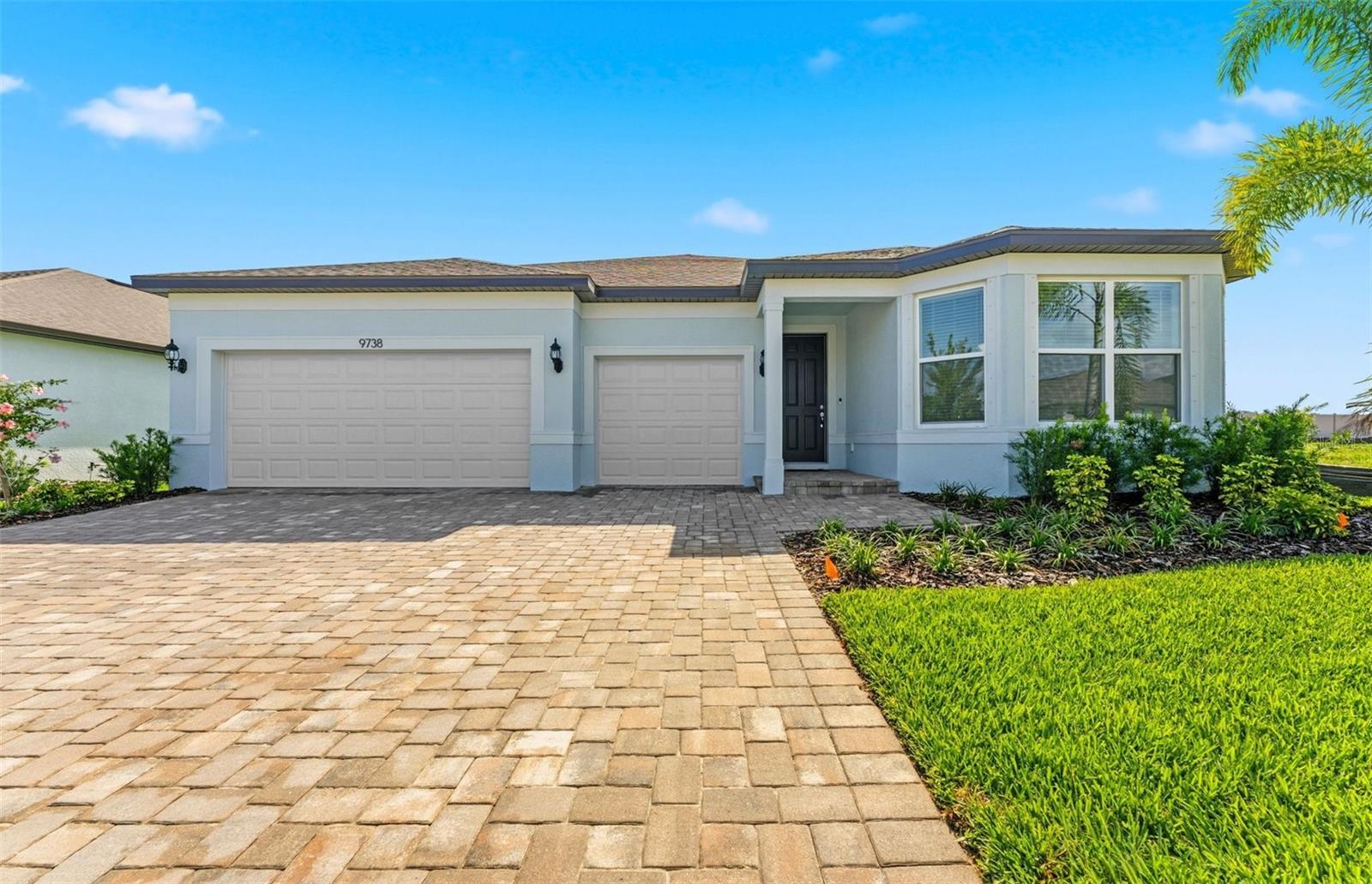 9738 Autumn Ridge Ave — photo