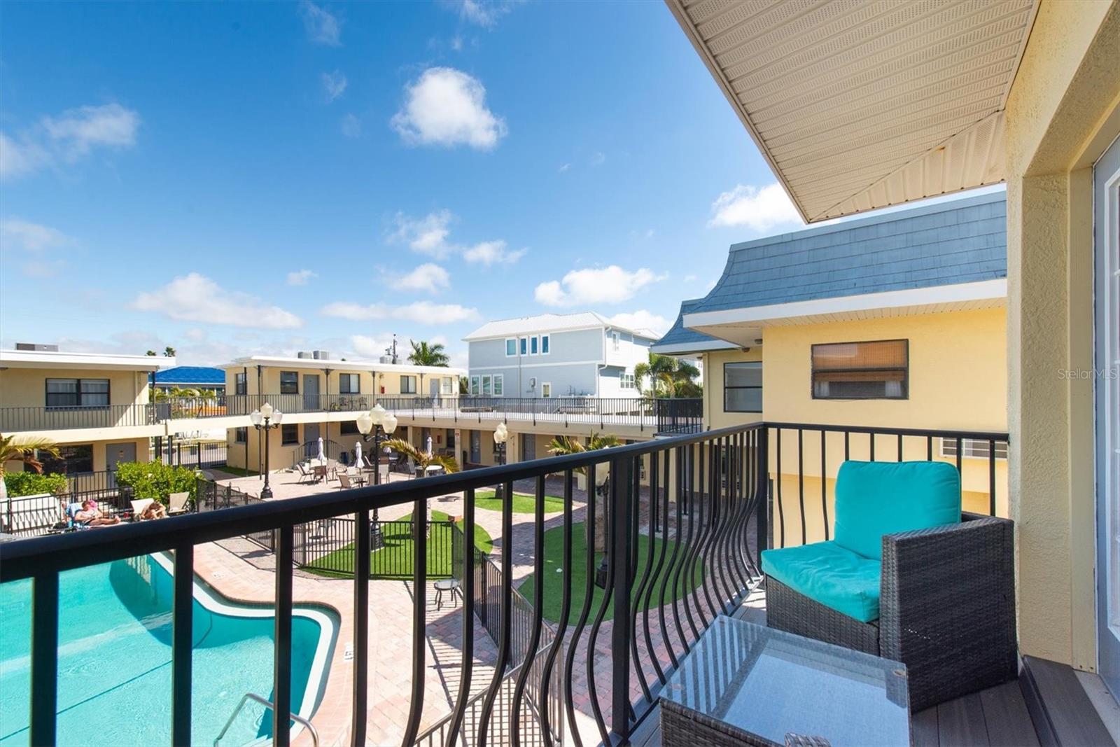 16333 Gulf Blvd #201 — photo