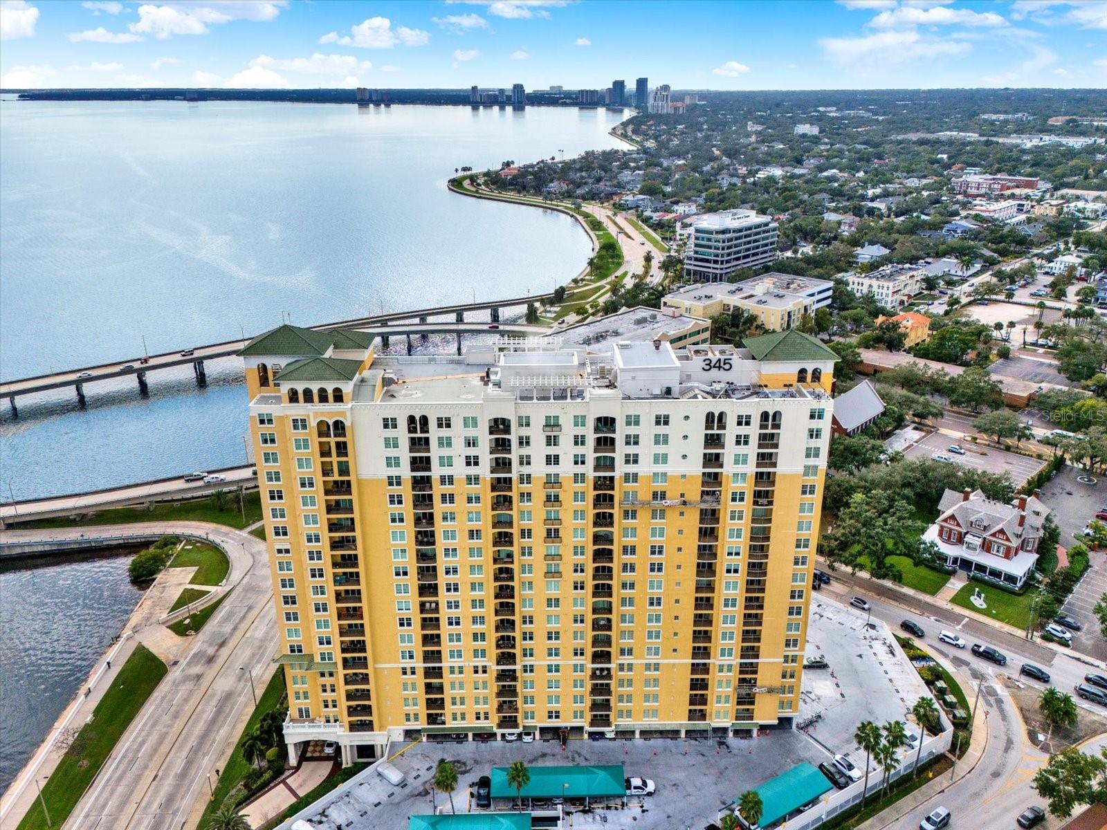 345 Bayshore Blvd #302 — photo
