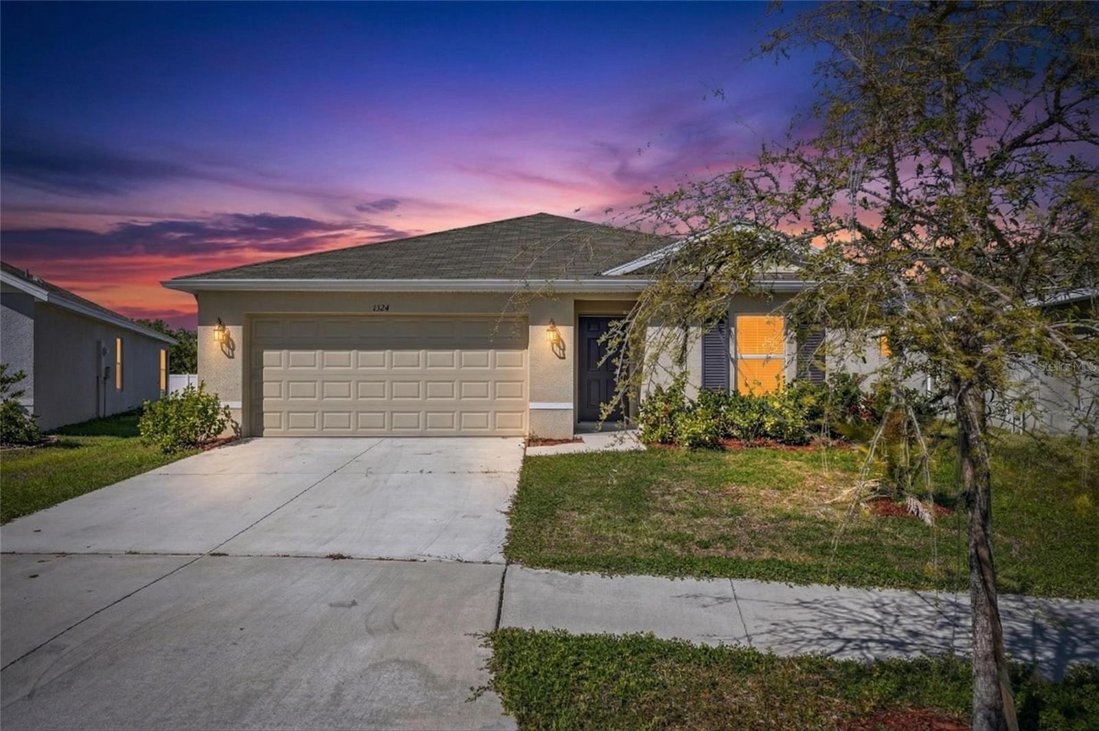 1324 Ocean Spray Dr — photo