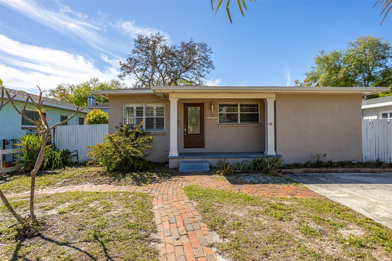 3306 W Fielder St — photo