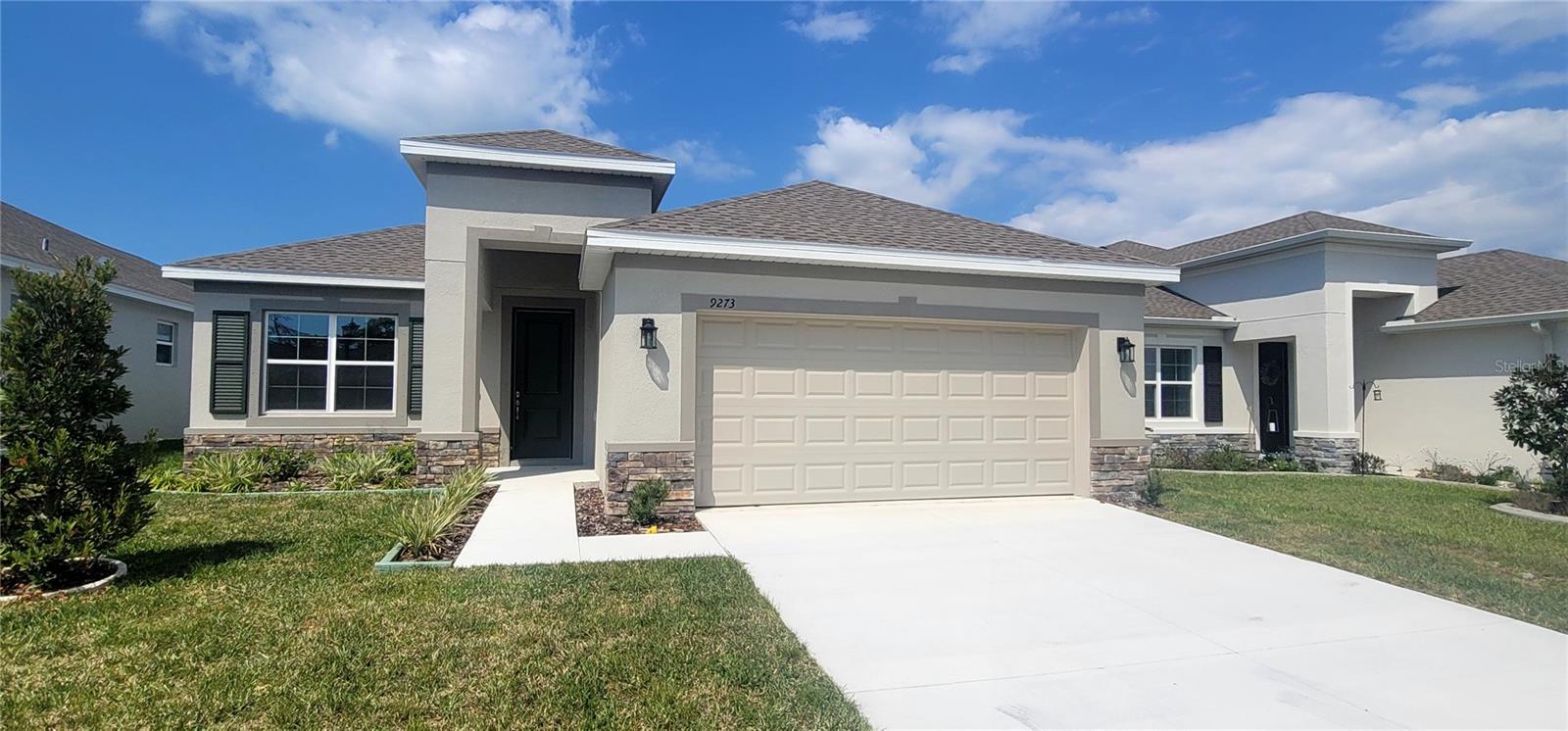 9273 Highland Hills Dr — photo