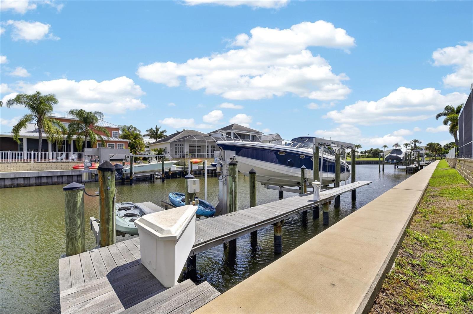 613 Balibay Road, Apollo Beach, FL 33572 — photo 3