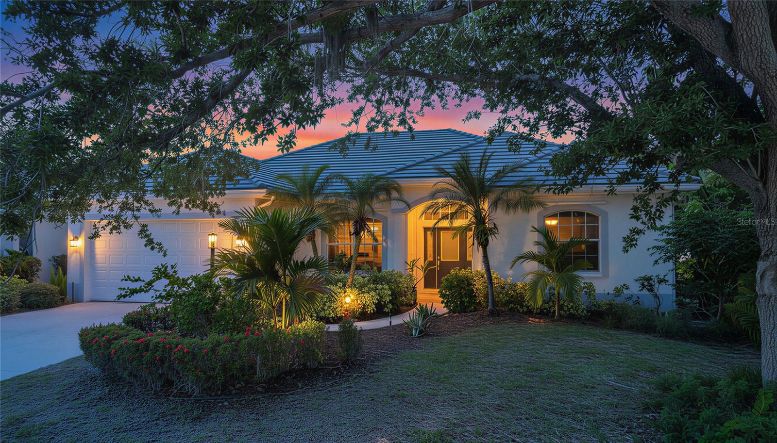 360 Cedarbrook Ct — photo