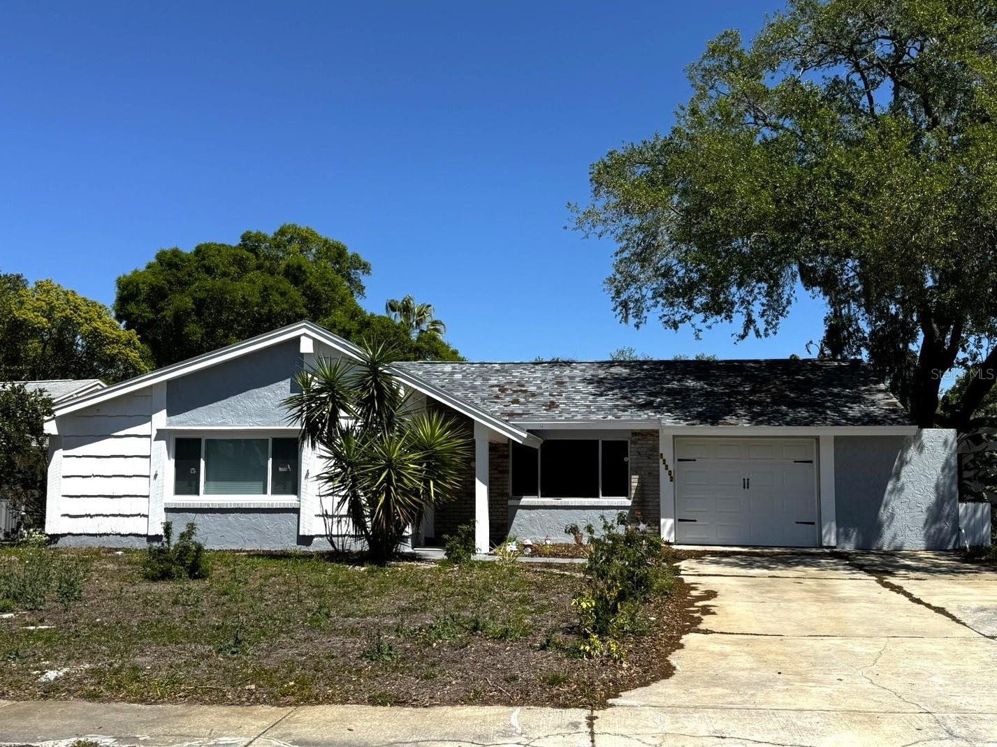 12302 Cobble Stone Dr — photo