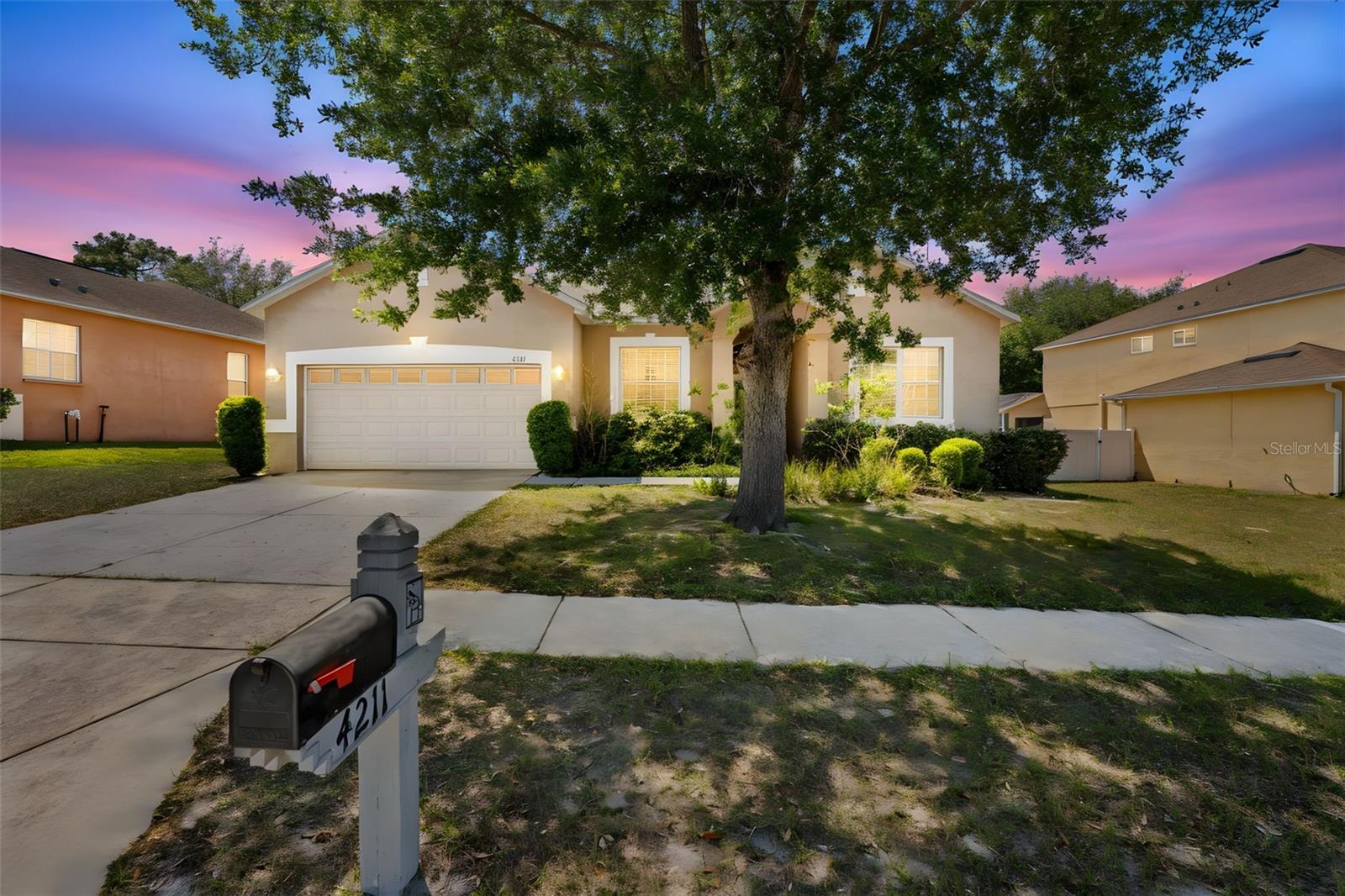 4211 Blakemore Pl — photo
