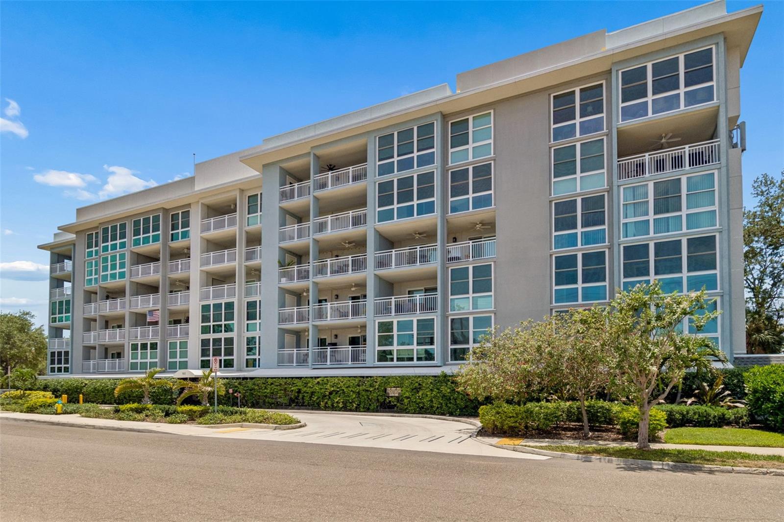160 Columbia Dr #206 — photo