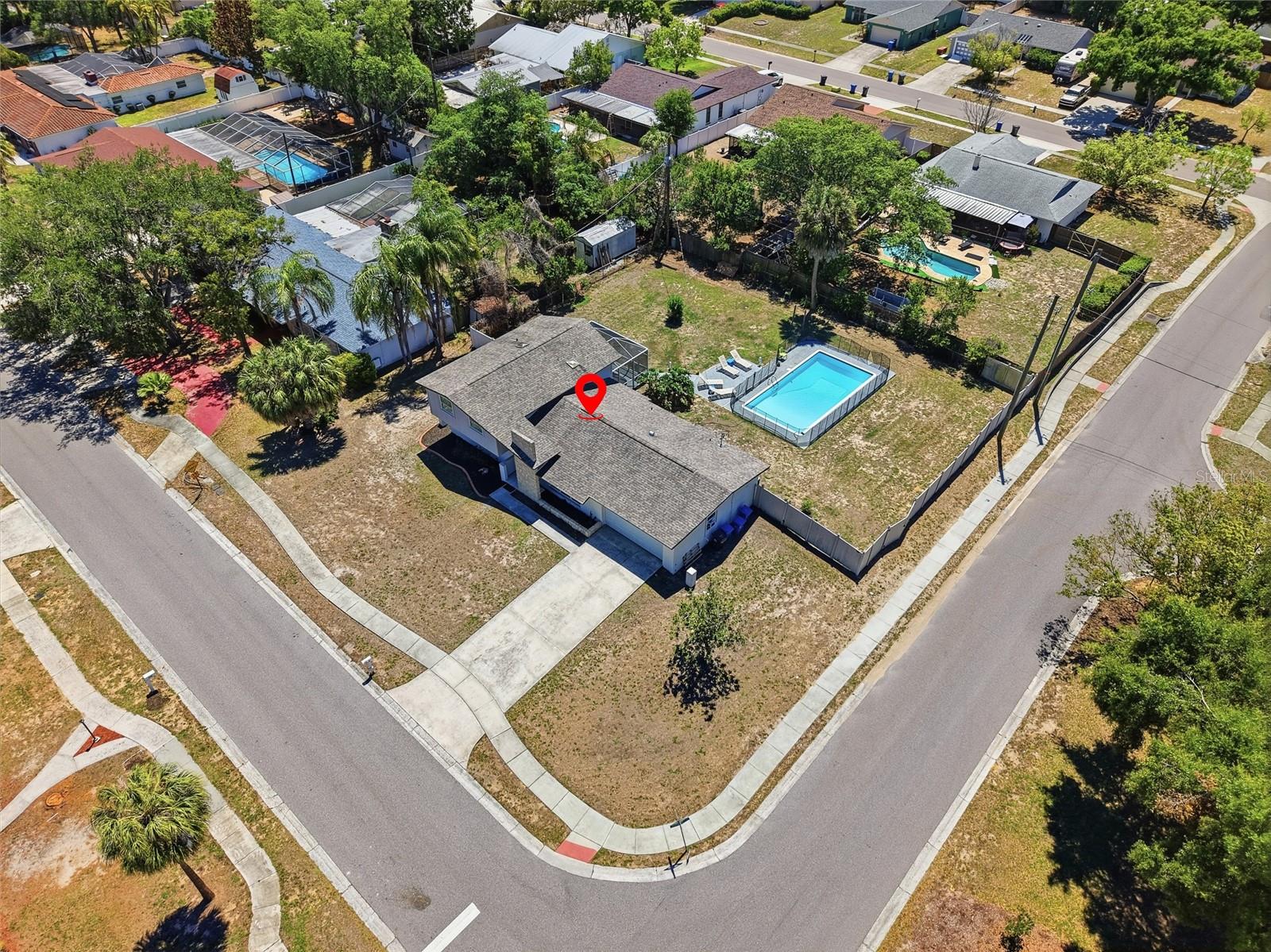 721 Village Pl — photo