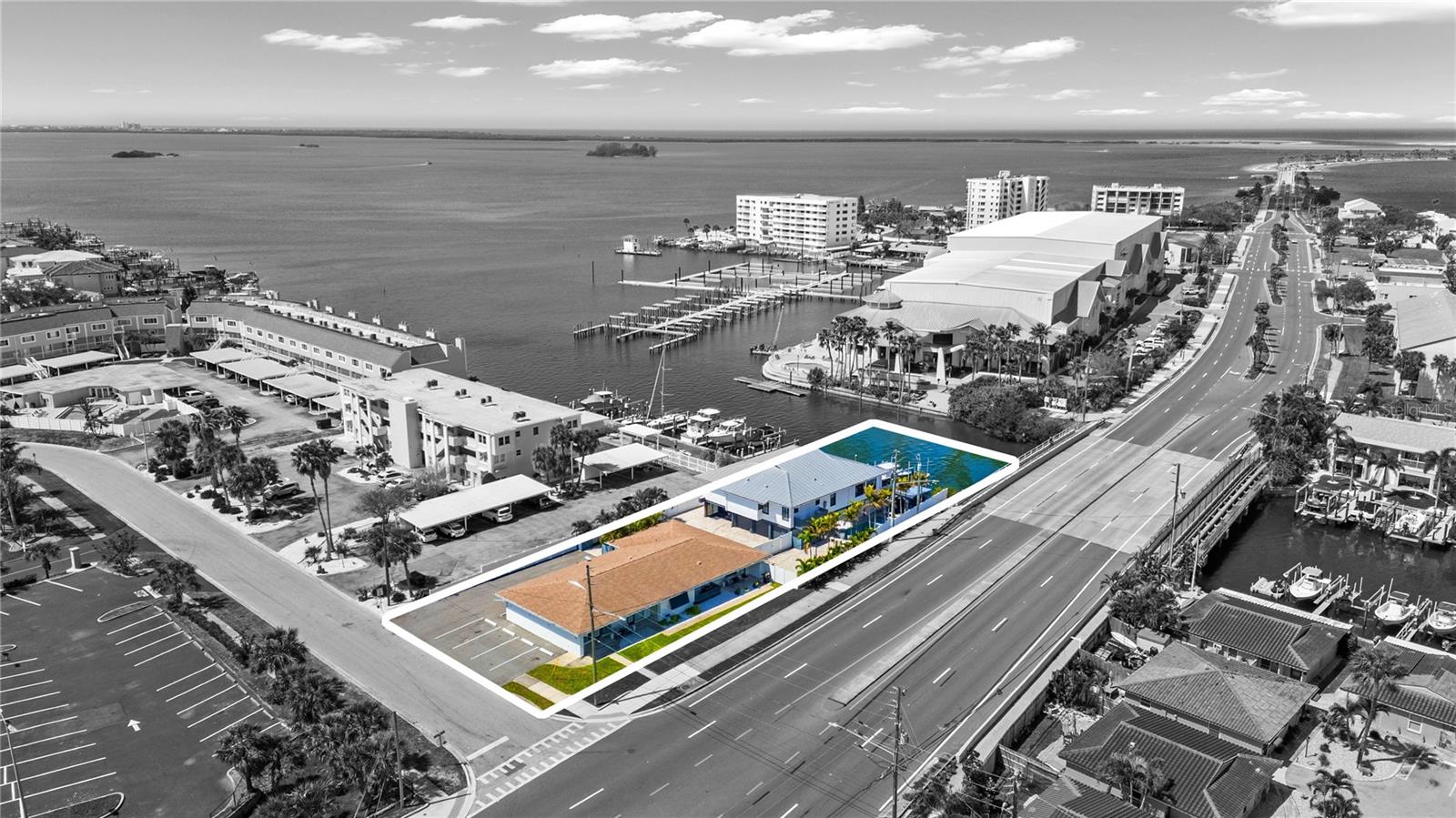 439 Causeway Blvd — photo