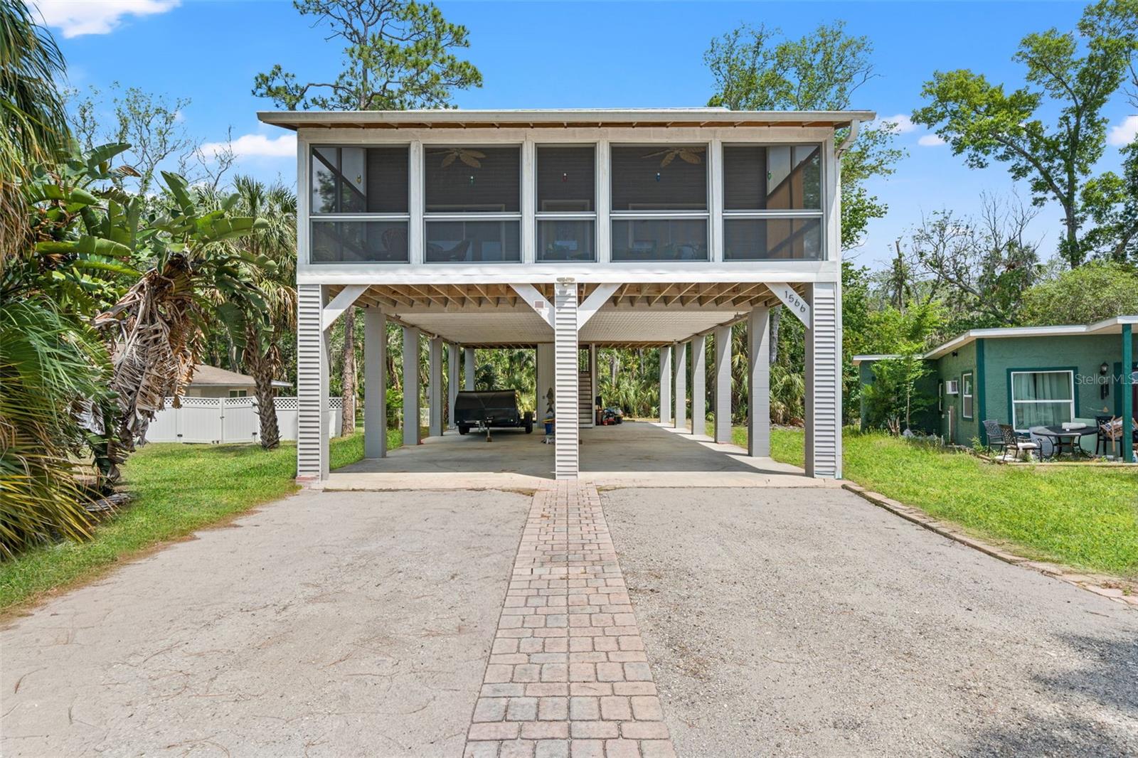 1566 Indian Bay Rd — photo