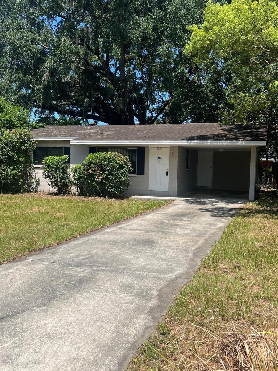 1427 Pleasant Pl — photo