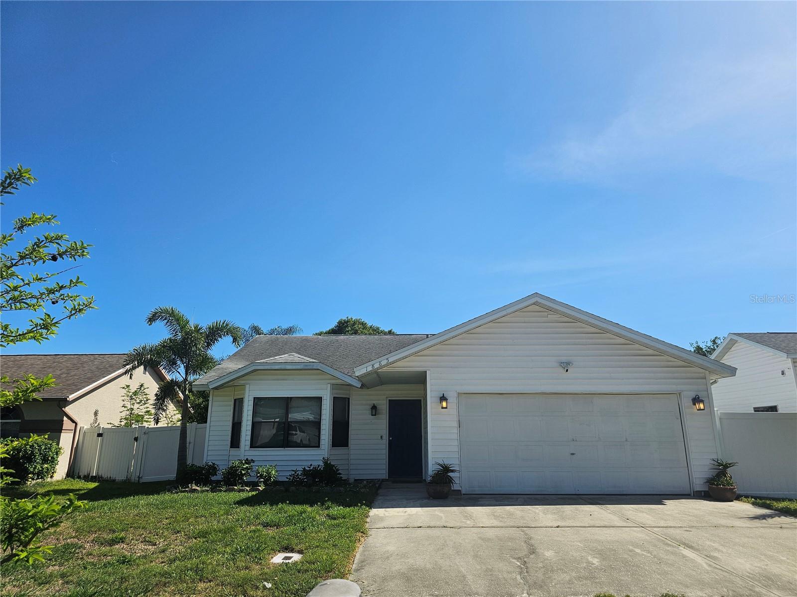 1885 Feather Tree Cir — photo