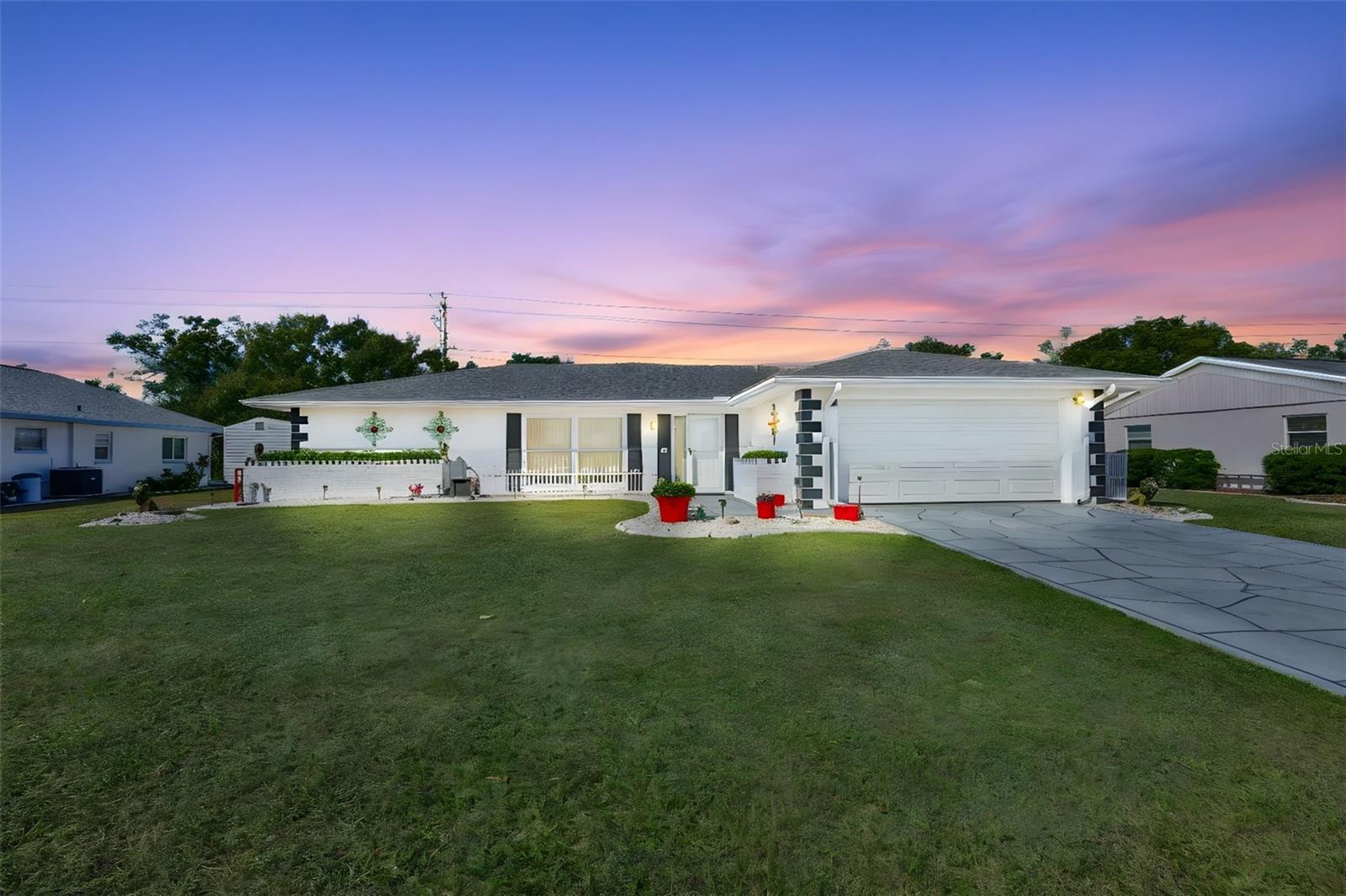 1254 W Del Webb Blvd — photo