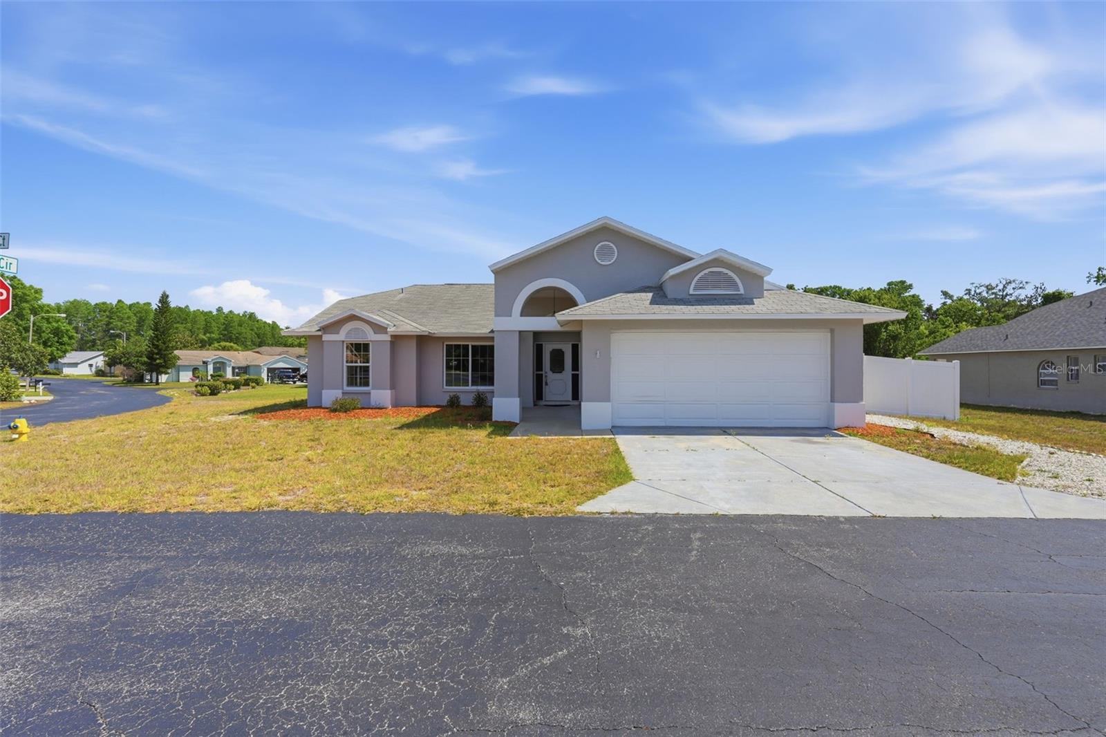 10340 Alberta Ct — photo