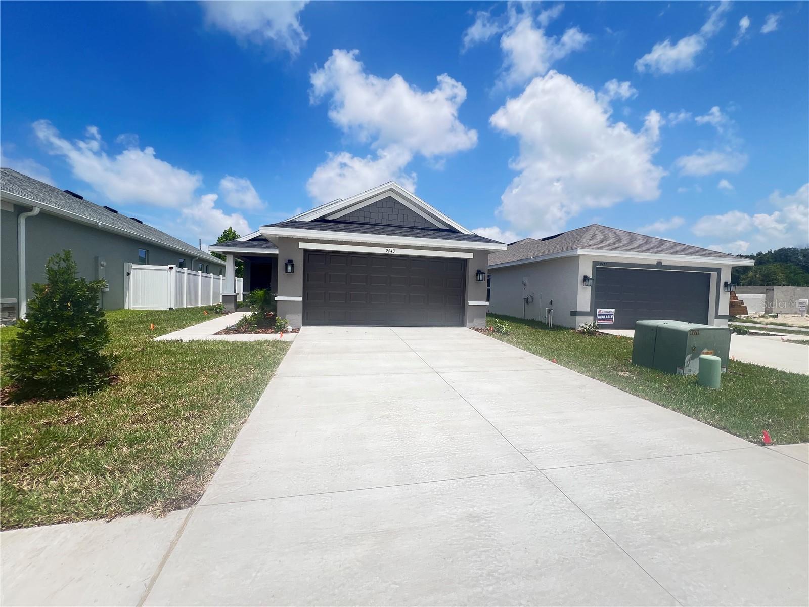 9443 Highland Hills Dr St — photo