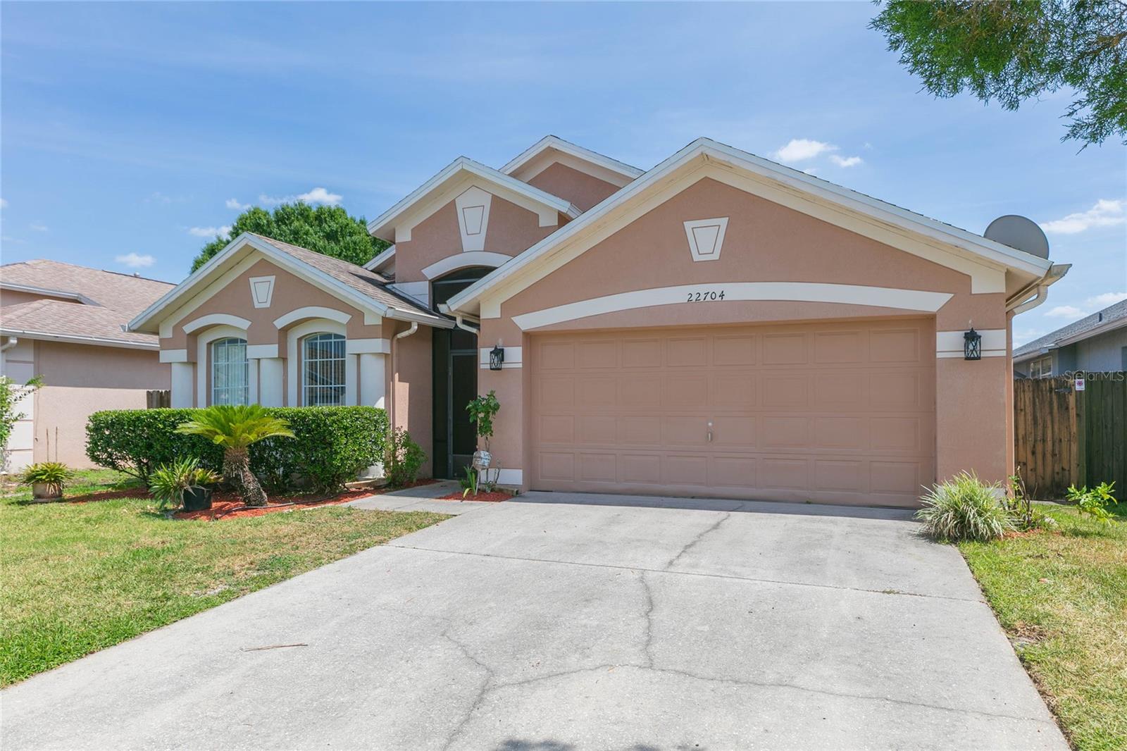 22704 Roderick Drive, Land O Lakes, FL 34639 — photo 2