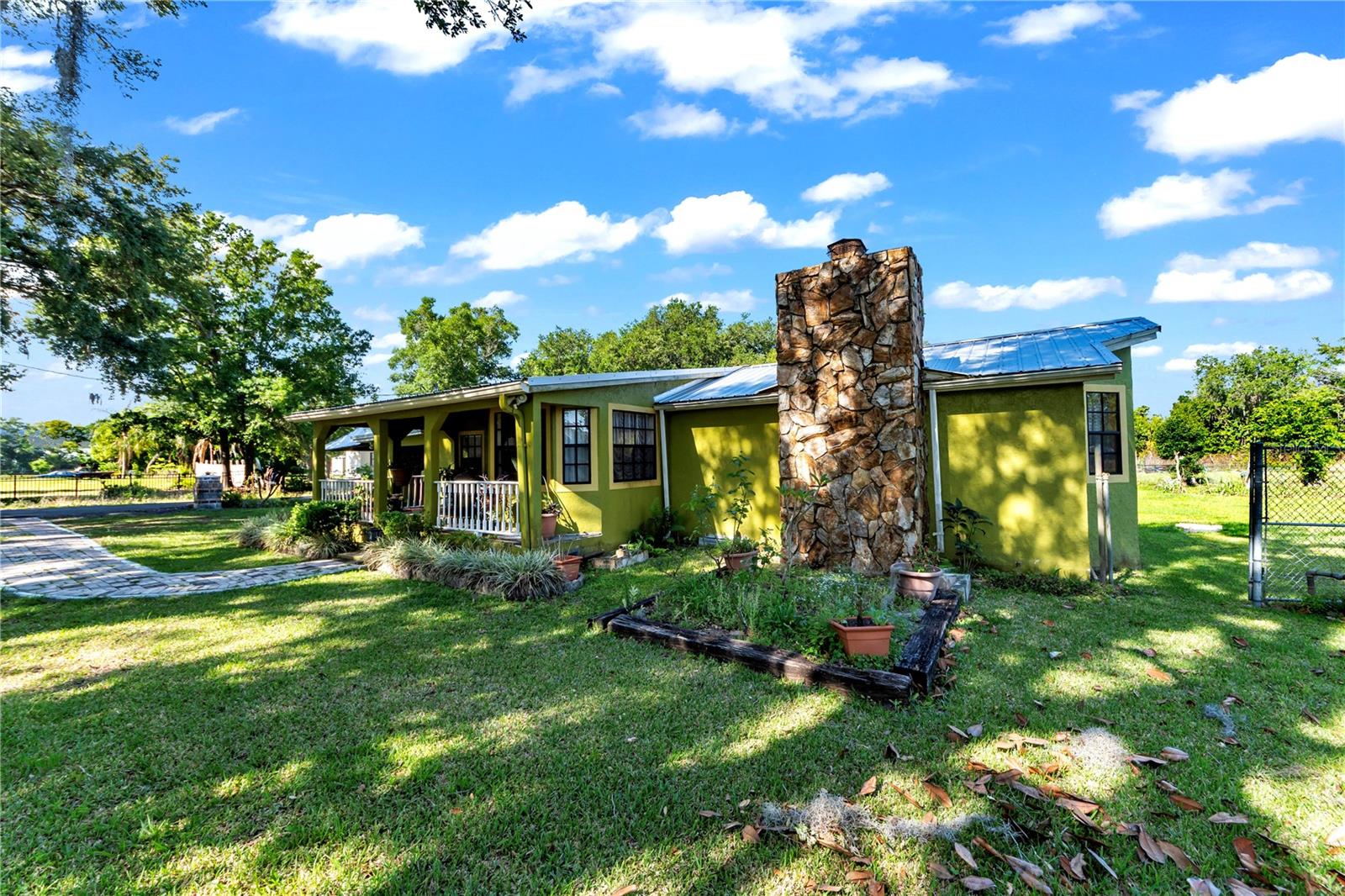 13610 Acker Road, Dover, FL 33527 — photo 2