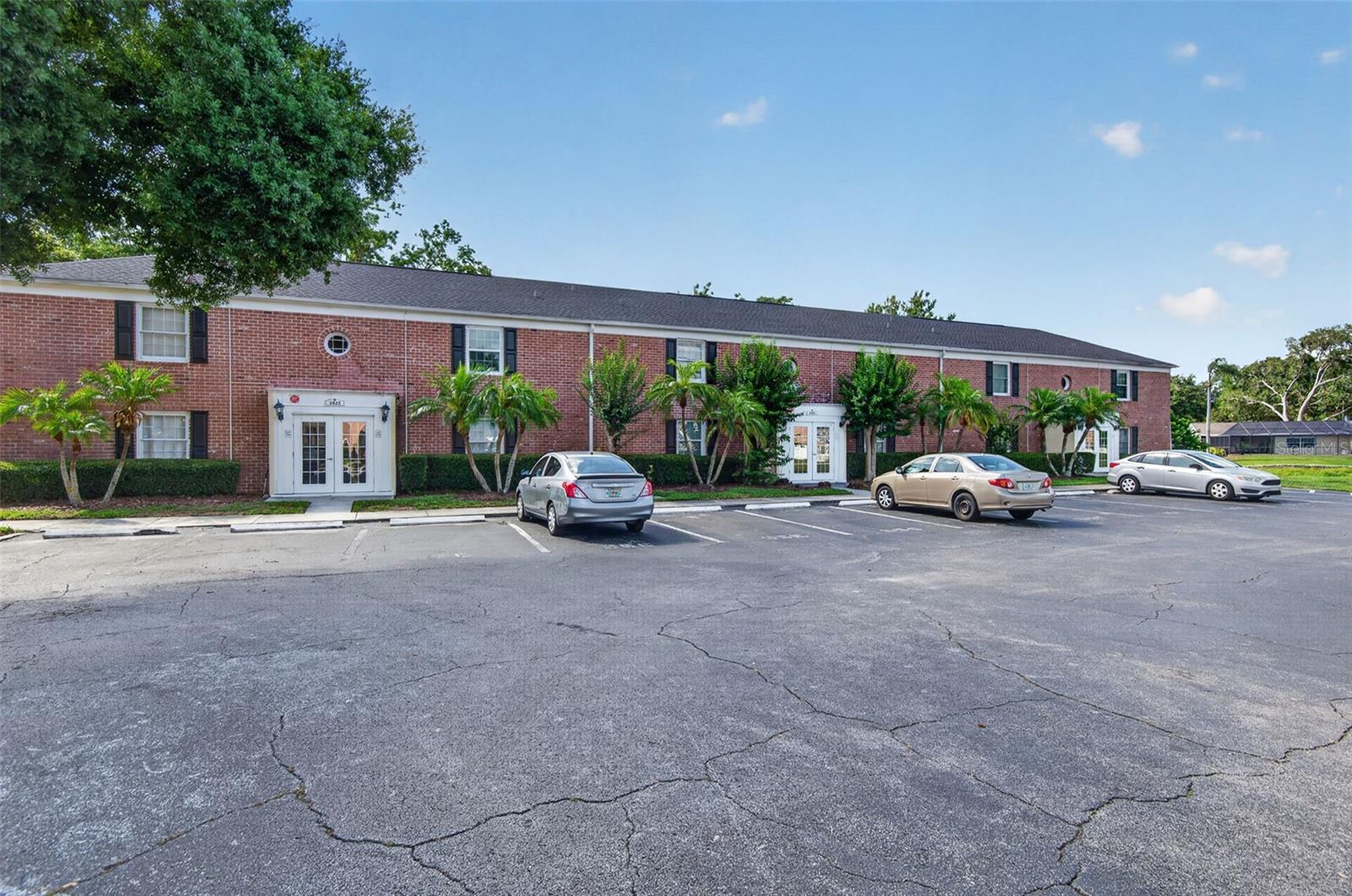 2521 Cedar Cypress Ct #101 — photo