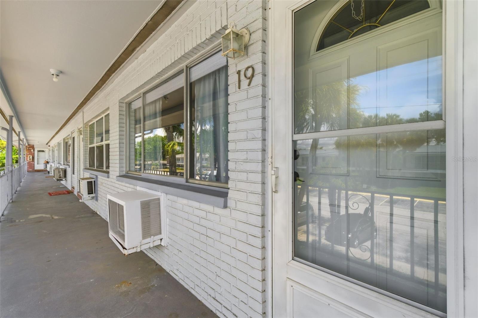 2353 Shelley St #19 — photo