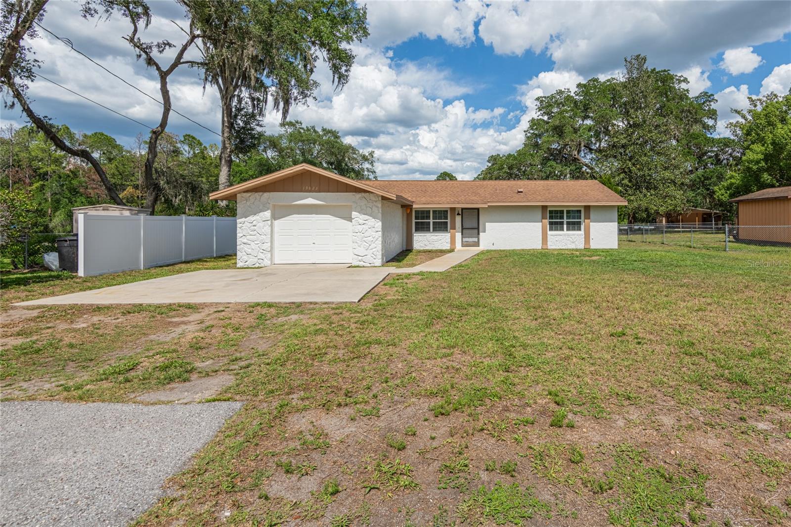 19823 Alabama Road, Spring Hill, FL 34610 — photo 2
