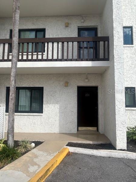 1624 Stickney Point Rd #101 — photo