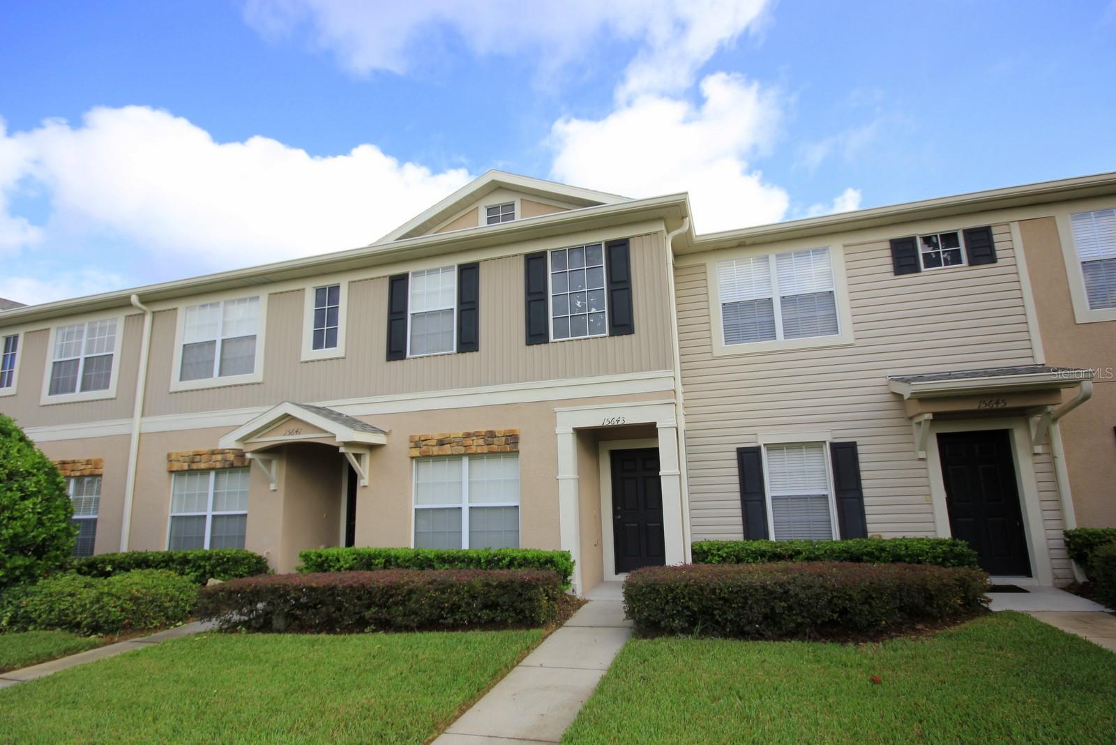 15643 Stable Run Dr — photo