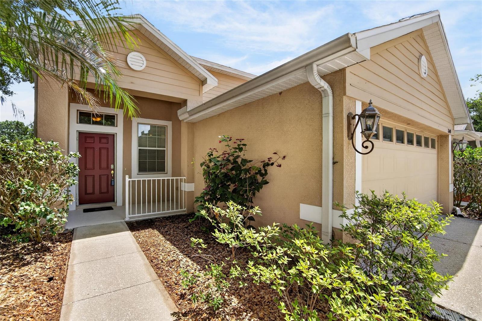 21040 Green Wing Ct — photo