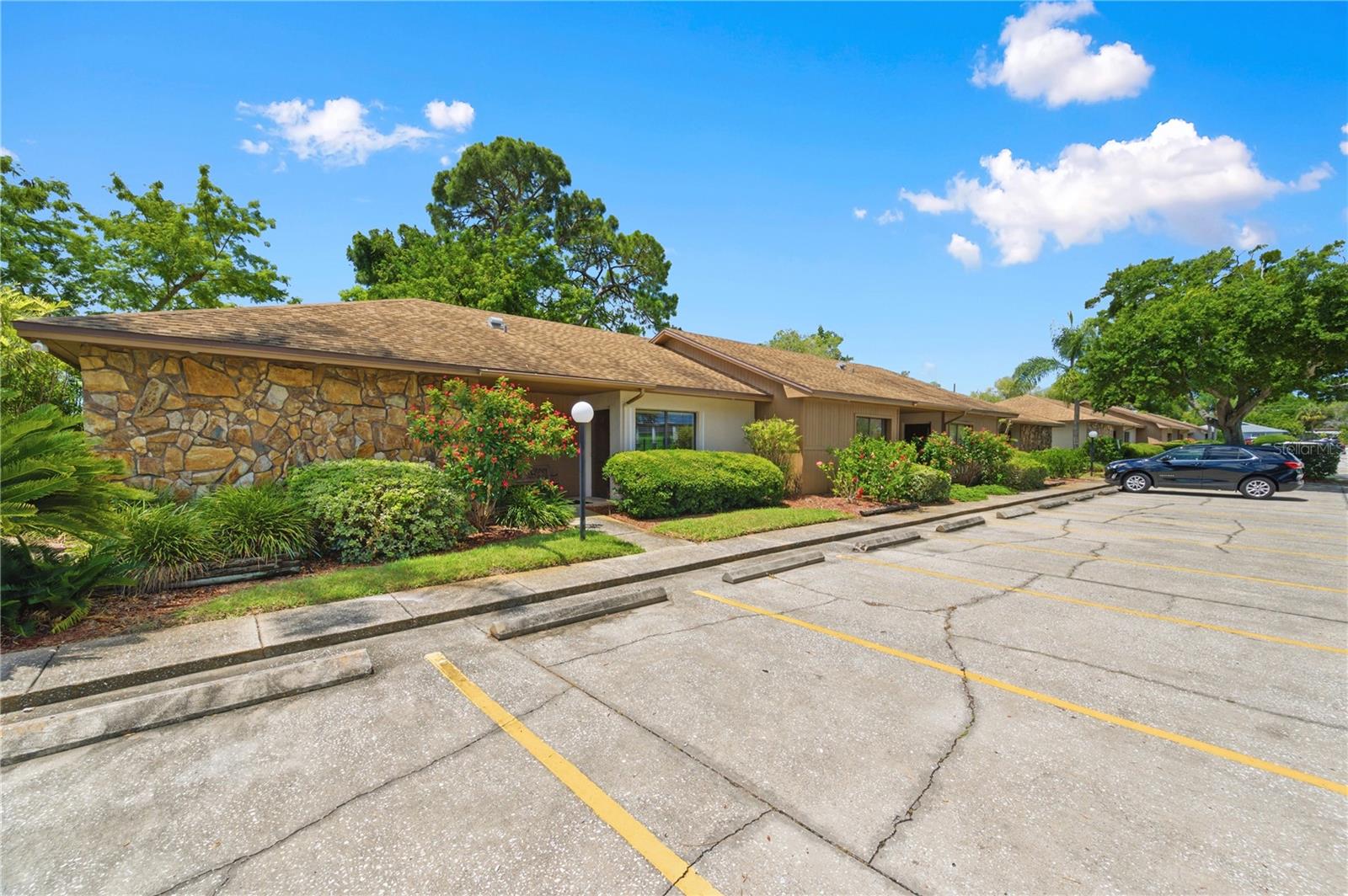 10825 Seminole Blvd #1 — photo