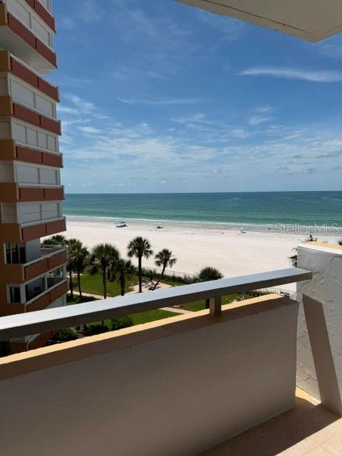 17920 Gulf Blvd #502 — photo