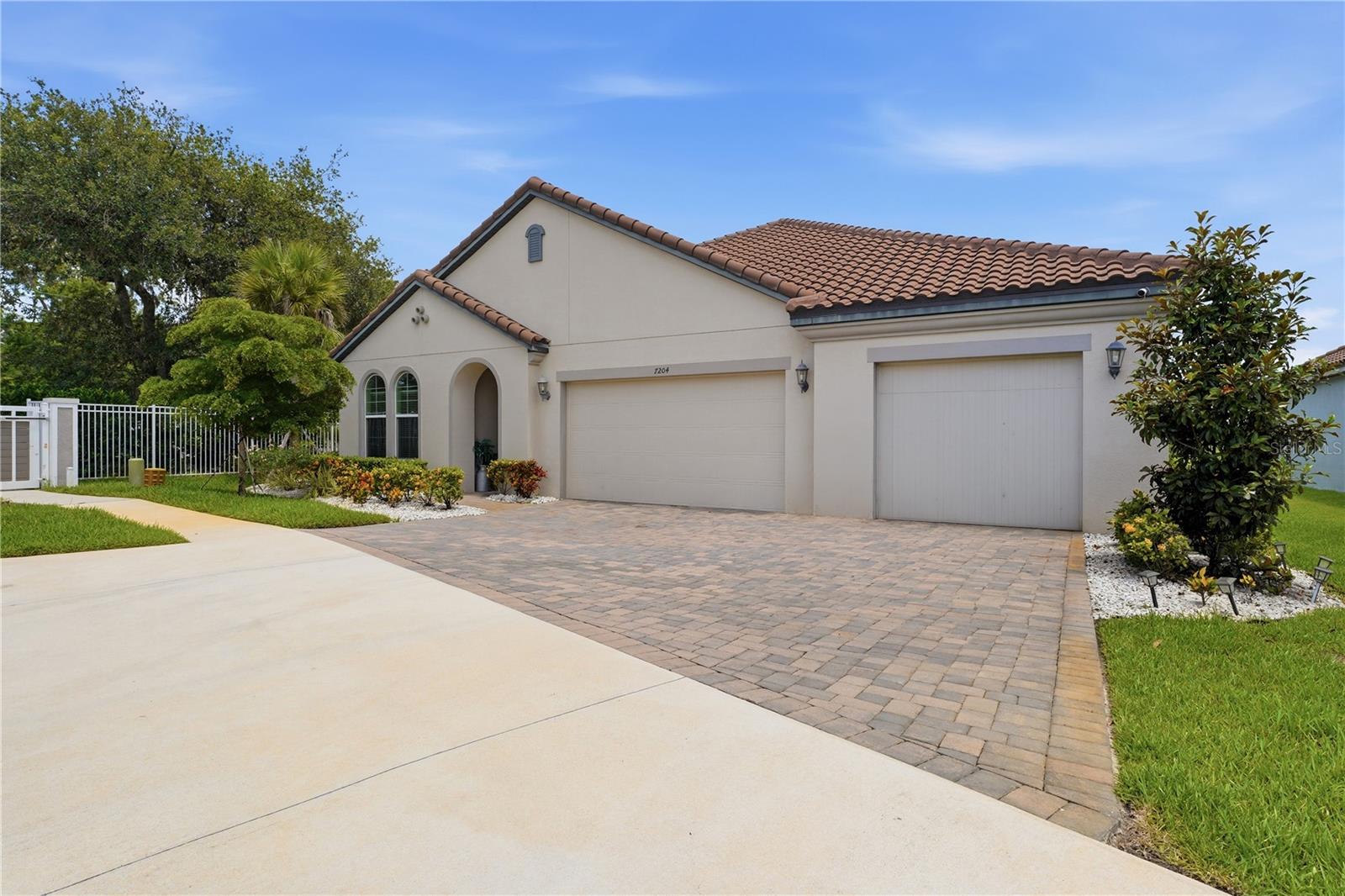 7204 Great Egret Blvd — photo