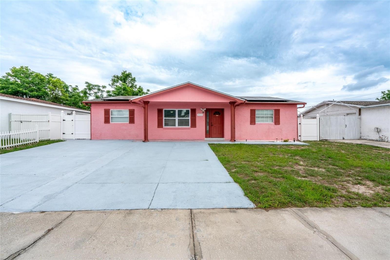 8033 Manvel Dr — photo