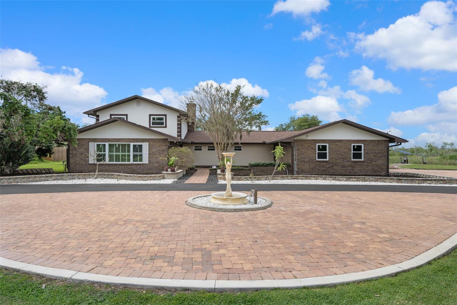 2309 Cypress Walk Way — photo