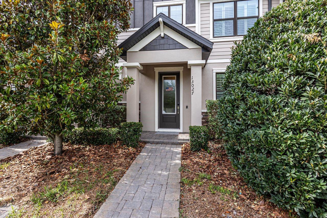 13027 Batten Ln — photo