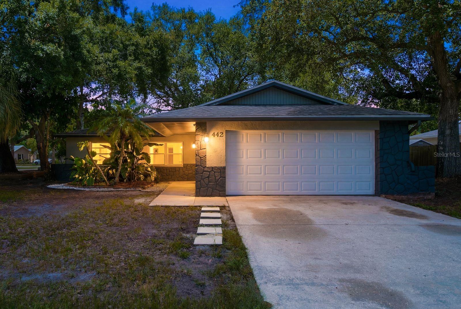 442 Evergreen Dr — photo