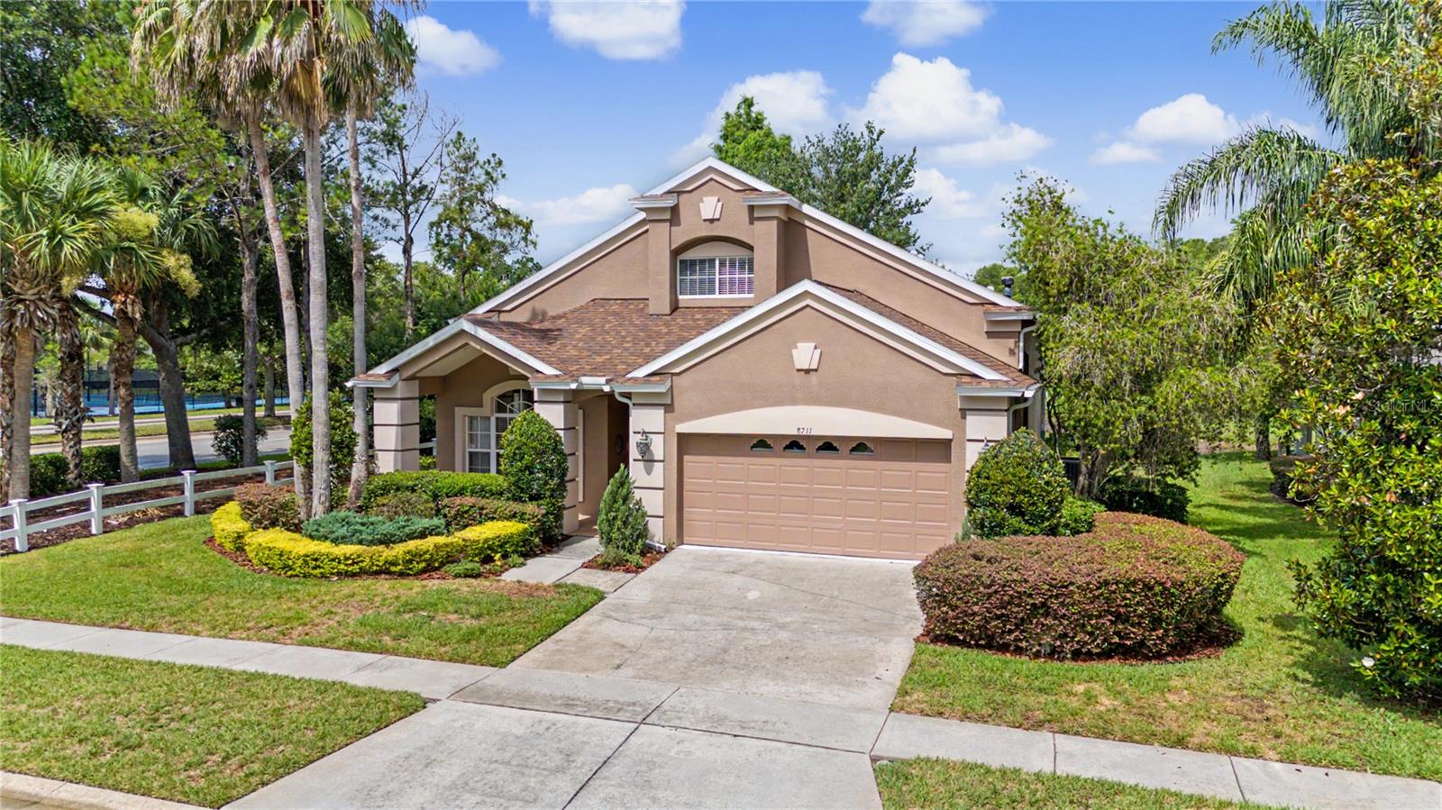 8711 Preston Woods Ct — photo