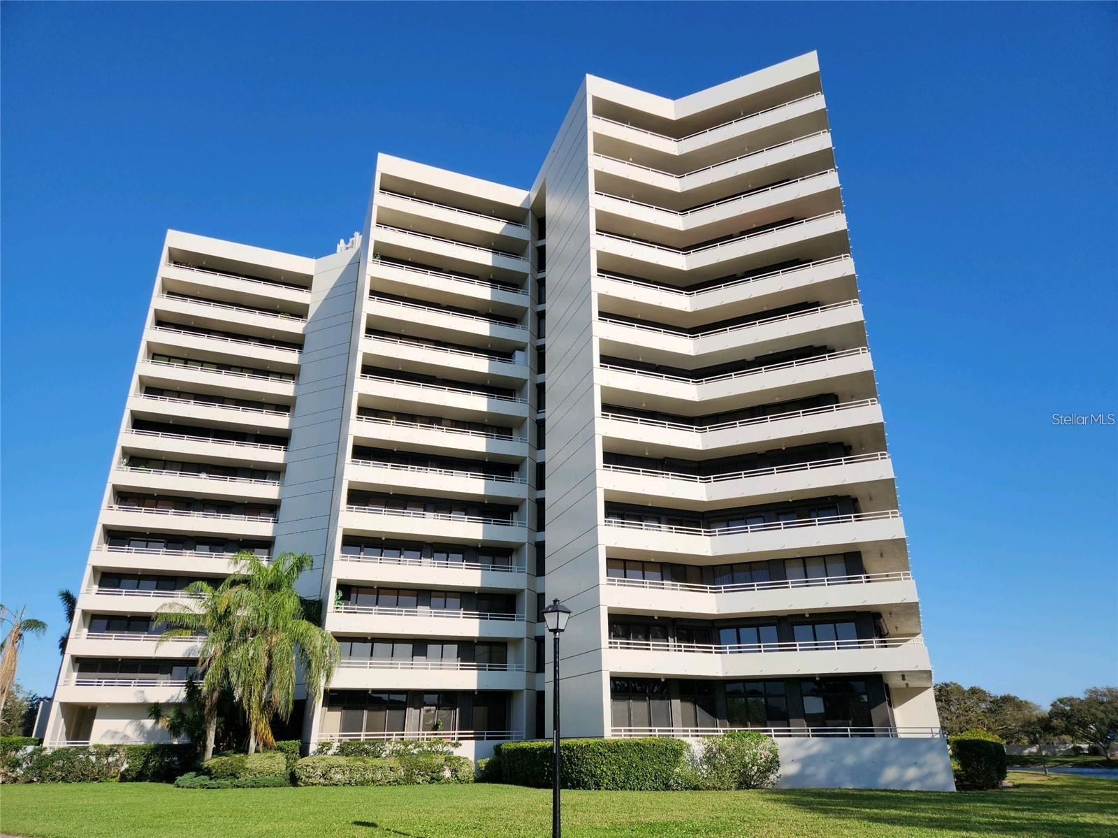5950 Pelican Bay Plz S #505 — photo